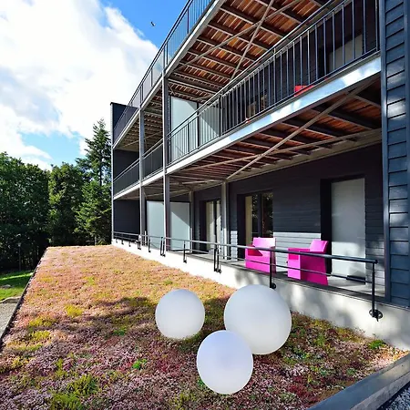 Bed and Breakfast 1956 -